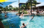 Serpent Backpacker Hostel and Bar Cairns City